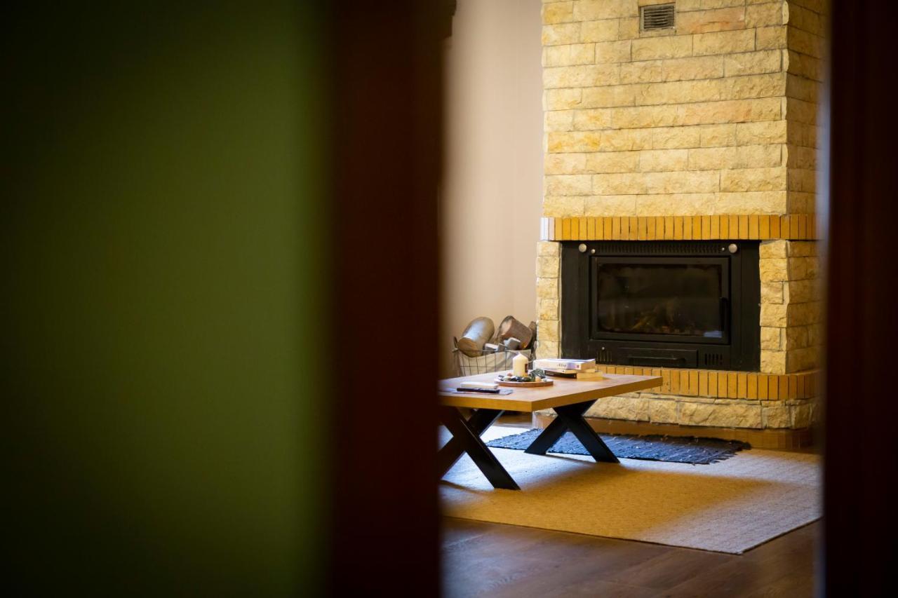 Resthouse Artemida Apartment Bagian luar foto